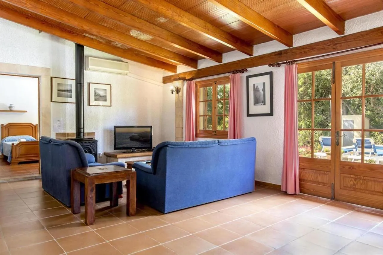 Alegre Villa Pollenca