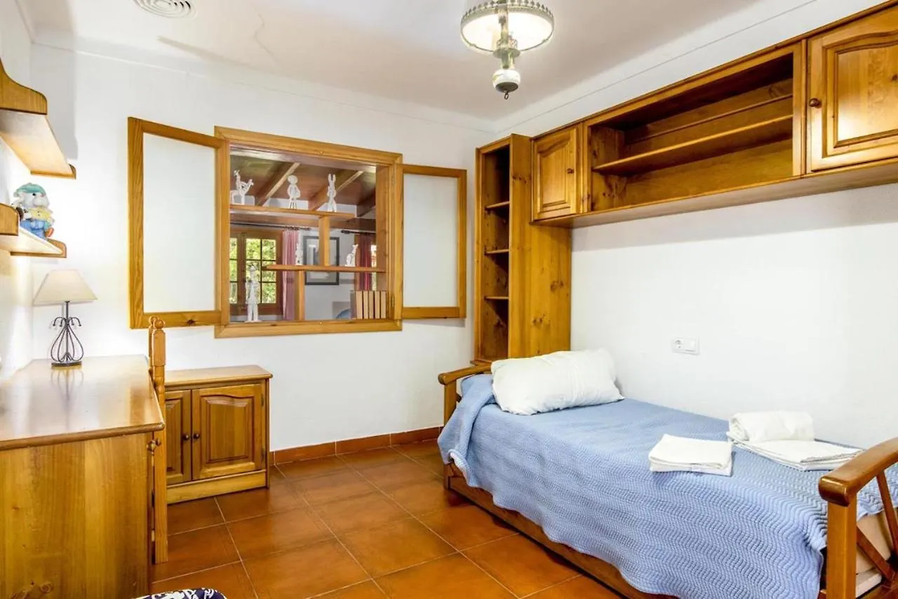 Alegre Villa Pollenca