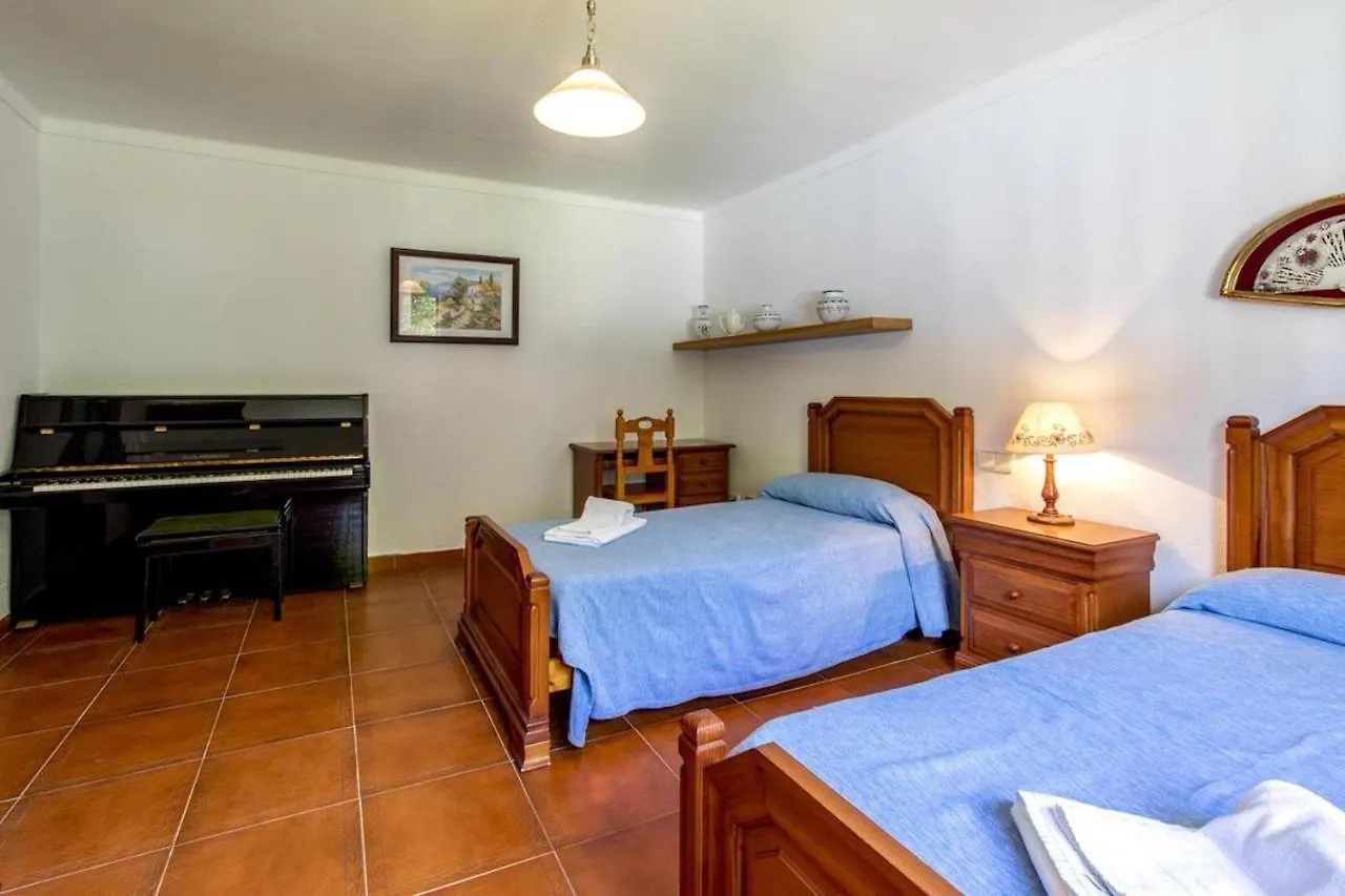 Alegre Villa Pollenca