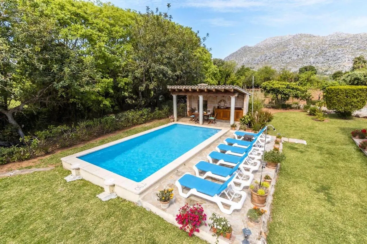Alegre Villa Pollenca
